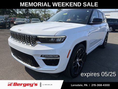 Used 2022 Jeep Grand Cherokee Summit AWD/4WD image 1