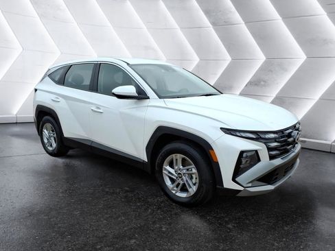 New 2026 Hyundai Tucson SE image 7