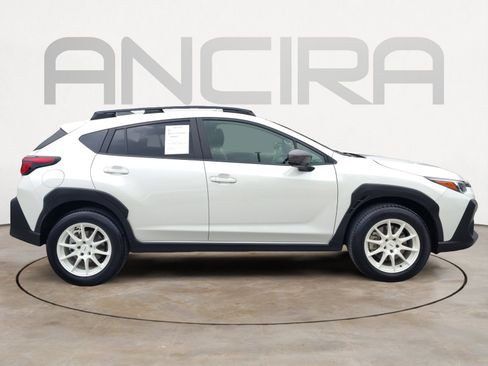 Used 2025 Subaru Crosstrek 2.0i Premium AWD/4WD image 15