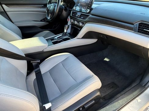 Used 2020 Honda Accord EX-L image 14