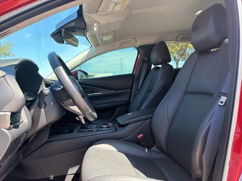 Used 2022 MAZDA CX-30 AWD 2.5 S w/ Select Package image 2