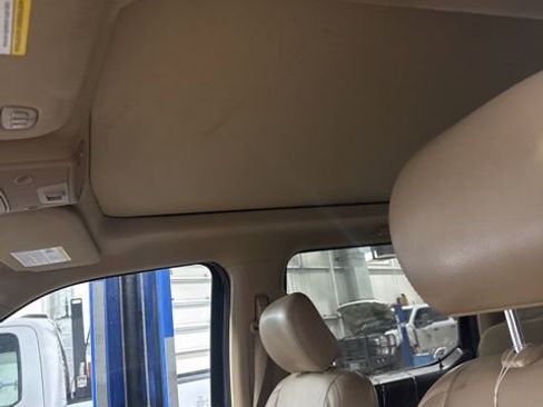 Used 2019 Ford F150 Lariat w/ Equipment Group 502A Luxury image 10