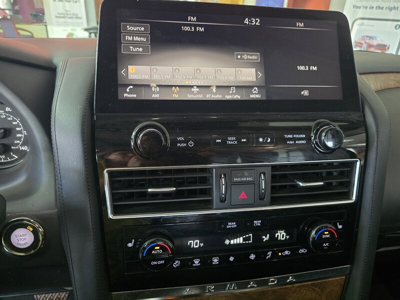 Used 2021 Nissan Armada SL w/ Captain's Chairs Package AWD/4WD image 31