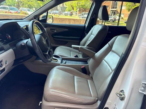 Used 2020 Honda Pilot EX-L image 12