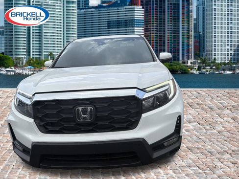Used 2023 Honda Passport EX-L image 2