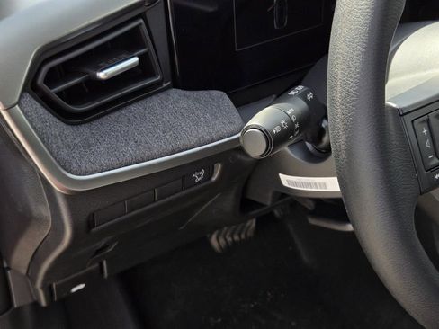 New 2026 Nissan Kicks SV image 17