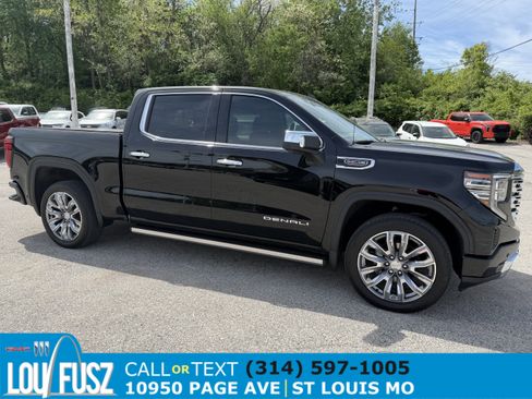 Used 2024 GMC Sierra 1500 Denali w/ Denali Reserve Package image 1