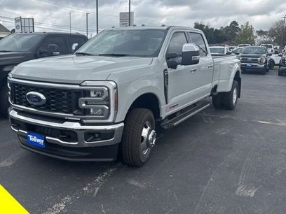 New 2026 Ford F350 Lariat