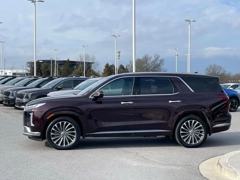 Used 2023 Hyundai Palisade Calligraphy AWD/4WD image 4