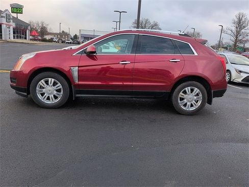 Used 2013 Cadillac SRX Luxury image 4