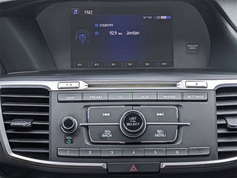 Used 2017 Honda Accord LX image 13