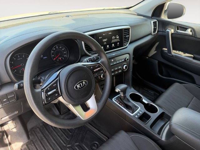 Used 2022 Kia Sportage LX AWD/4WD image 12