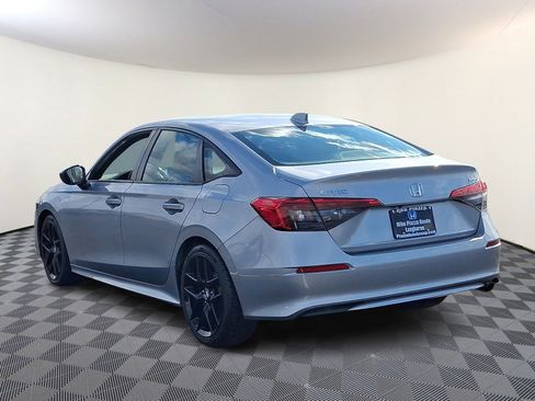 Used 2022 Honda Civic Sport image 5