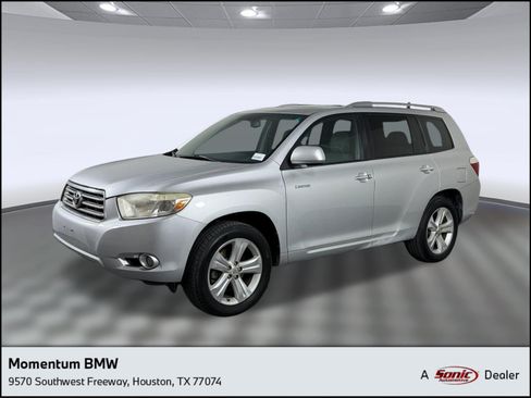 Used 2010 Toyota Highlander Limited FWD image 1