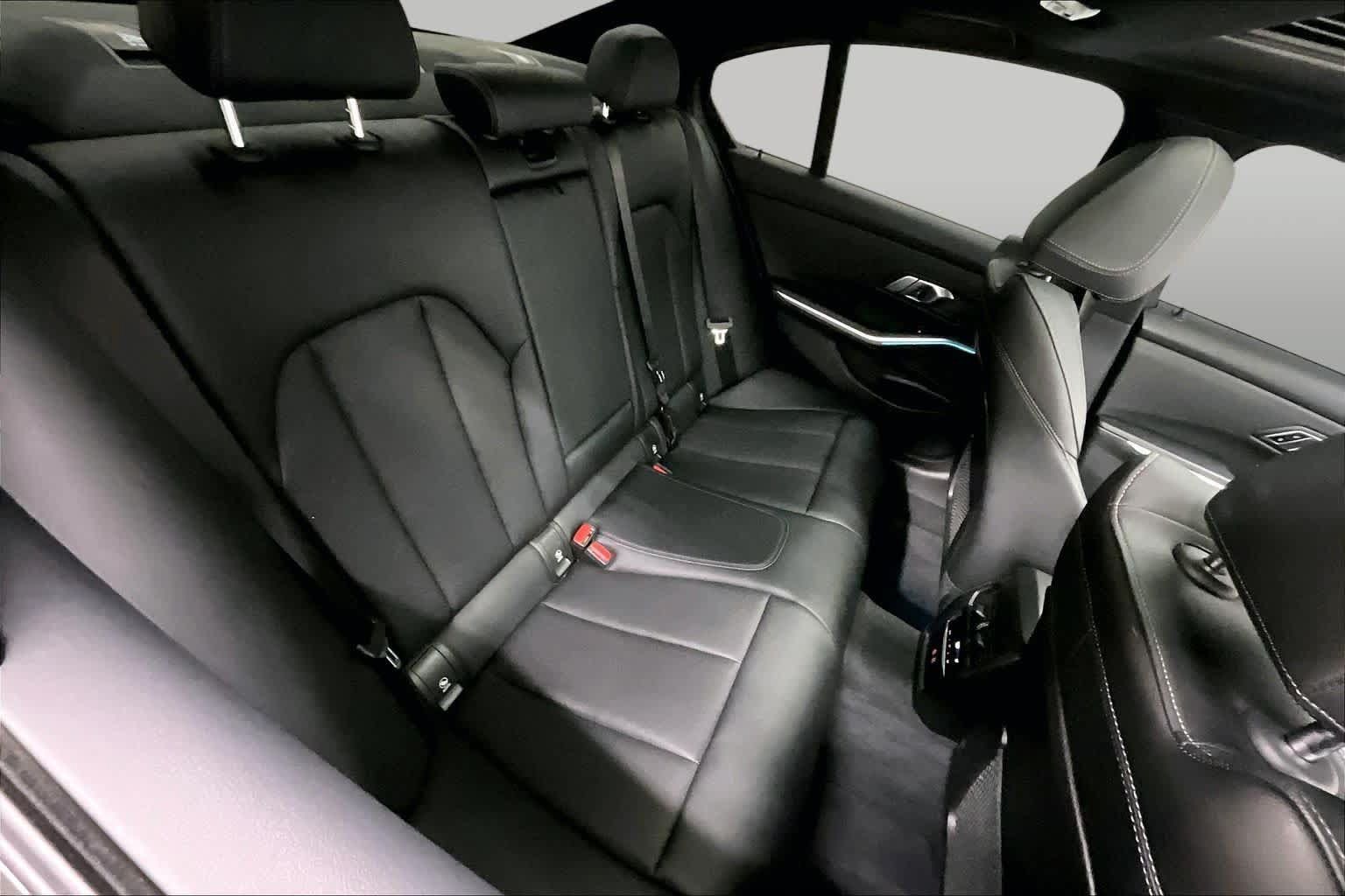 Used 2023 BMW 330i xDrive Sedan w/ Driving Assistance Package AWD/4WD image 19