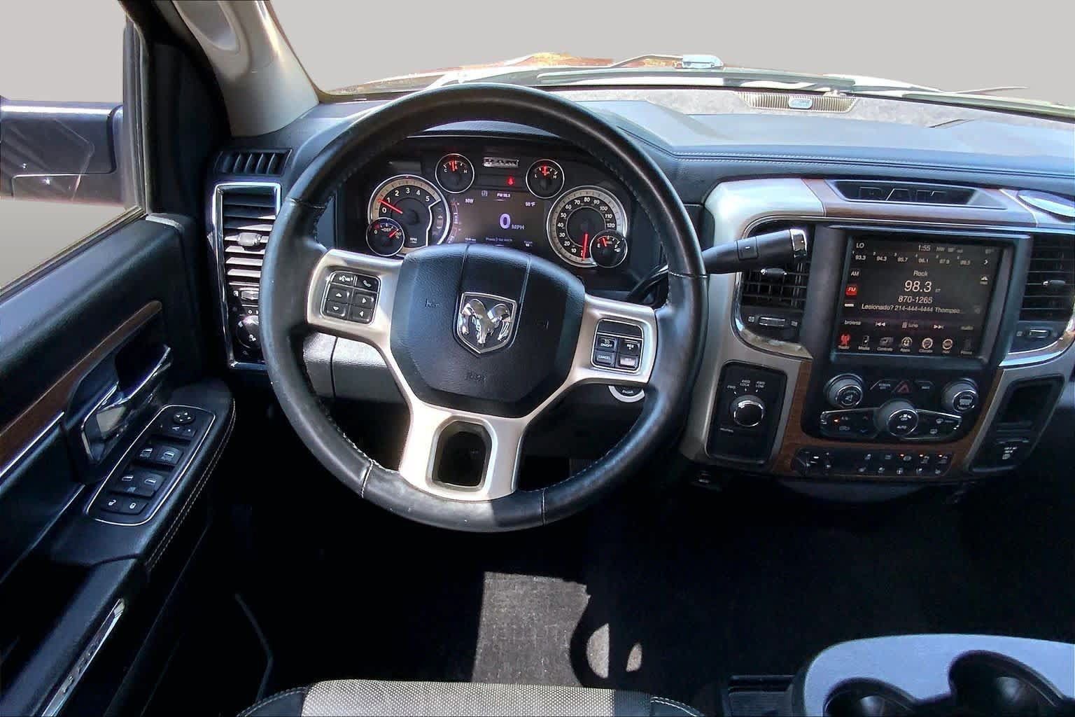 Used 2016 RAM 3500 Laramie w/ Cold Weather Group AWD/4WD image 6