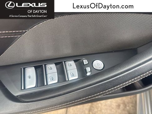 Used 2023 BMW 840i xDrive Convertible w/ Comfort Seating Package image 12