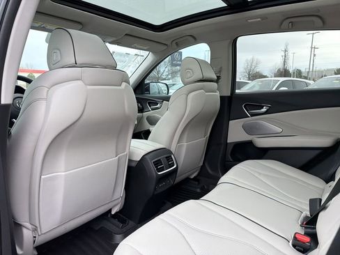 New 2026 Acura RDX SH-AWD w/ Advance Package image 13