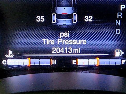 Used 2022 Jeep Renegade Trailhawk AWD/4WD image 15