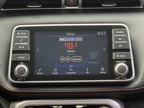 Used 2020 Nissan Kicks SR w/ Exterior Package FWD image 3