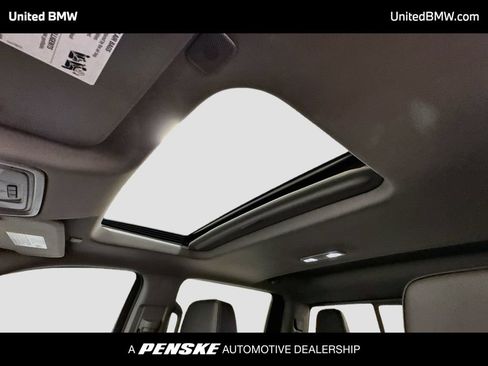 Used 2024 GMC Sierra 1500 Denali w/ Denali Reserve Package AWD/4WD image 12