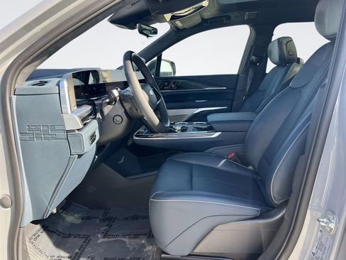 New 2026 Cadillac Escalade IQL Sport 2 AWD/4WD image 23