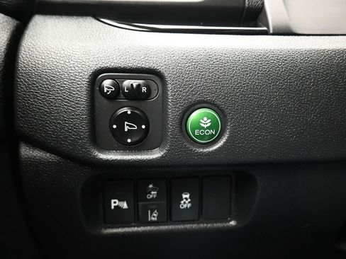 Used 2019 Honda Pilot Elite image 30