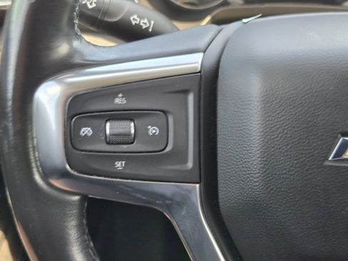 Used 2020 Chevrolet Blazer LT FWD image 12