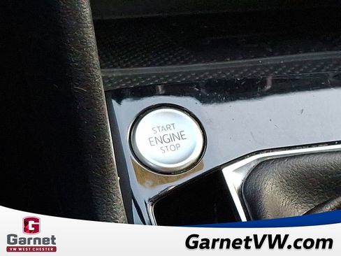 Certified 2023 Volkswagen Taos SE w/ Panoramic Sunroof Package image 26