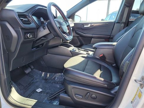 New 2026 Ford Escape ST-Line w/ Tech Pack #1 image 4