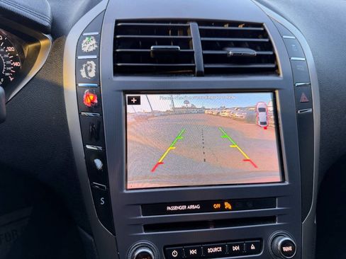 Used 2017 Lincoln MKZ Premiere image 48