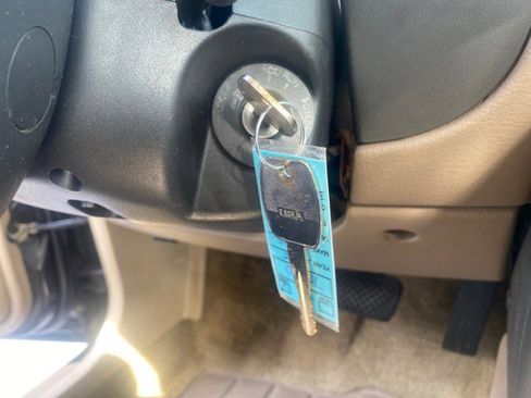 Used 1995 Saturn S-Series SL1 image 55