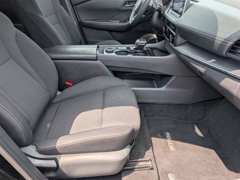 Used 2024 Nissan Rogue S AWD/4WD image 24