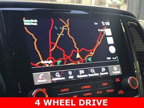 Used 2023 Nissan Titan PRO-4X w/ Pro-4x Convenience Package image 23