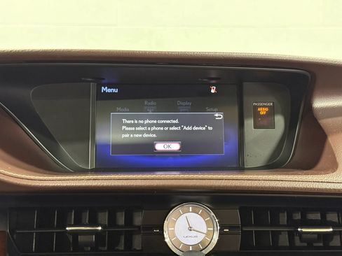 Used 2016 Lexus ES 350 w/ Premium Package w/Wood Trim FWD image 34