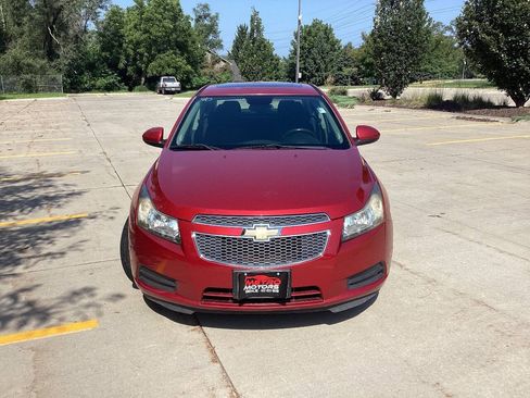 Used 2012 Chevrolet Cruze LT w/ All-Star Edition FWD image 2