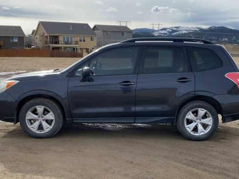 Used 2015 Subaru Forester 2.5i Premium w/ All-Weather Package image 5