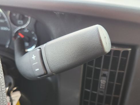 New 2025 Chevrolet Express 2500 w/ Driver Convenience Package image 22