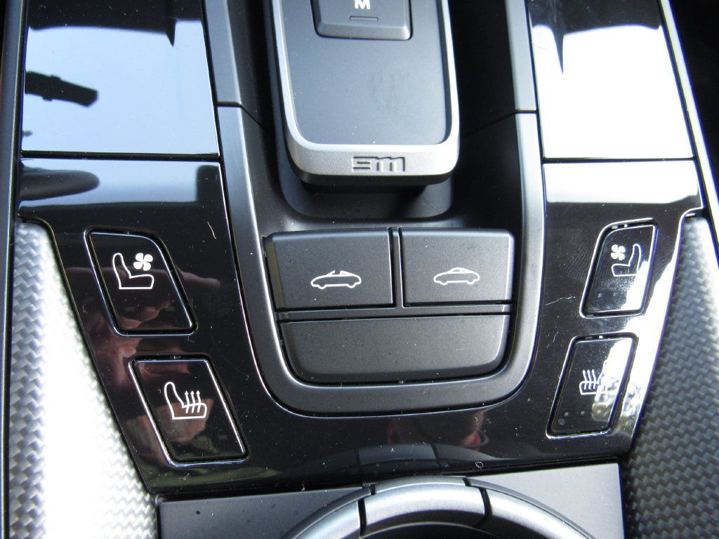 Certified 2026 Porsche 911 Targa 4 GTS AWD/4WD image 29