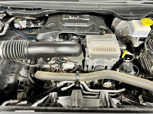 Used 2024 RAM 1500 Limited AWD/4WD image 24