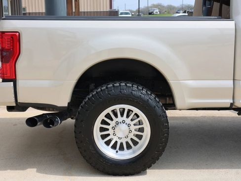 Used 2017 Ford F250 King Ranch w/ King Ranch Ultimate Package image 13