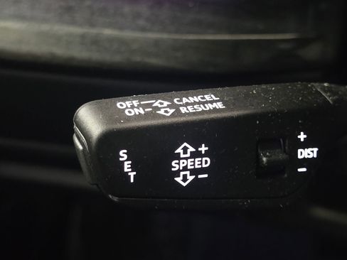 Certified 2025 Audi Q8 Premium Plus w/ Premium Plus Package image 40