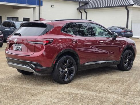 Used 2021 Buick Envision Essence w/ Technology Package I FWD image 4