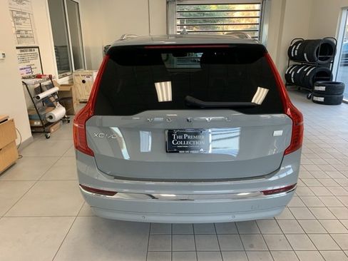 Certified 2024 Volvo XC90 T8 Plus w/ Protection Package Premier image 5