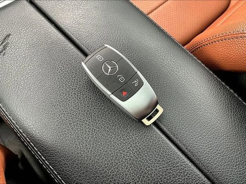 Used 2019 Mercedes-Benz C 300 4MATIC Coupe image 38