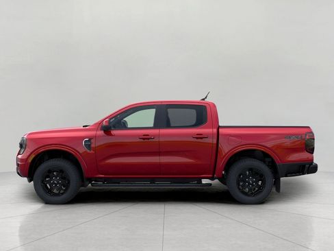 New 2026 Ford Ranger Lariat w/ Black Appearance Package AWD/4WD image 3
