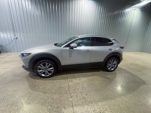 Used 2024 MAZDA CX-30 AWD 2.5 S w/ Premium Package image 2