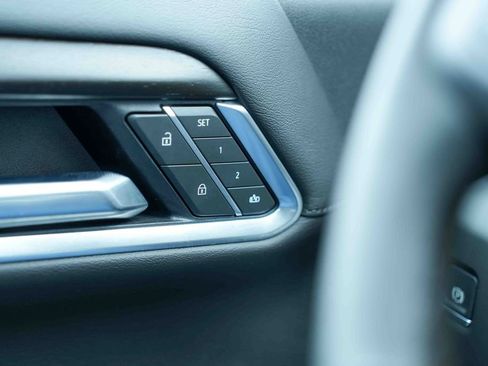 Used 2025 GMC Sierra 2500 Denali w/ Denali Reserve Package image 27