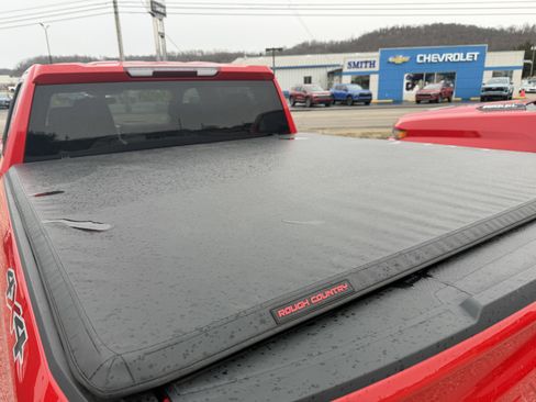 Used 2021 Chevrolet Silverado 1500 LT image 8