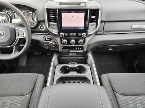 New 2026 RAM 1500 4x4 Crew Cab image 14